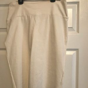 Above the knee skirt